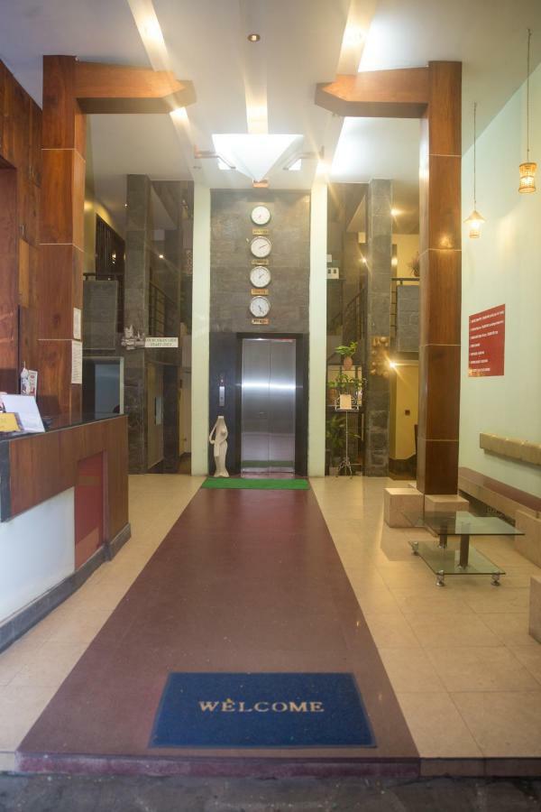 Caroline Hotel 胡志明市 外观 照片